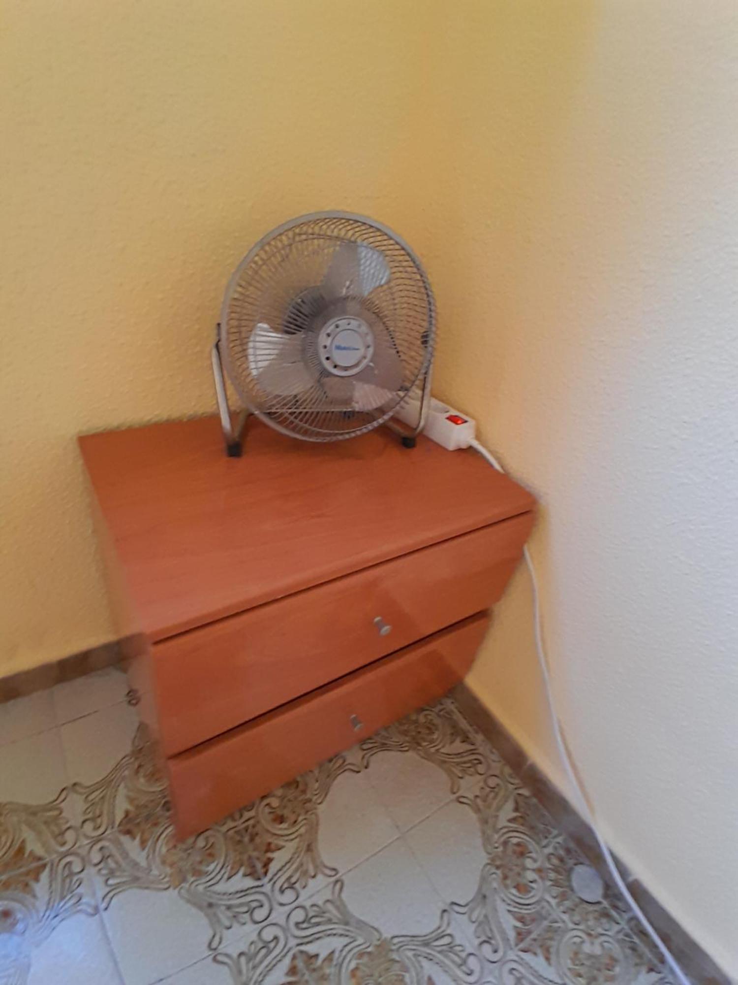 Gemuetliches Zimmer "Gold" Fuer 2 Personen Und Katzenliebhaber Valencia Exterior photo